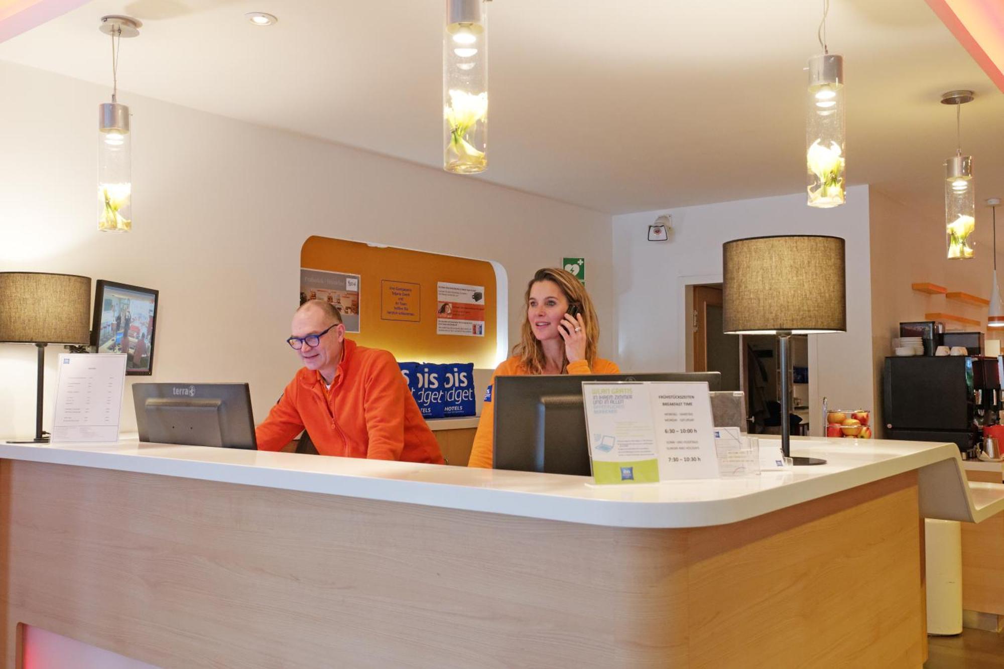 Ibis Budget Hotel Bonn Sued Königswinter Buitenkant foto