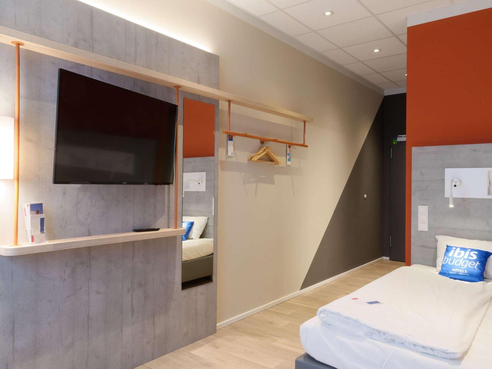 Ibis Budget Hotel Bonn Sued Königswinter Buitenkant foto
